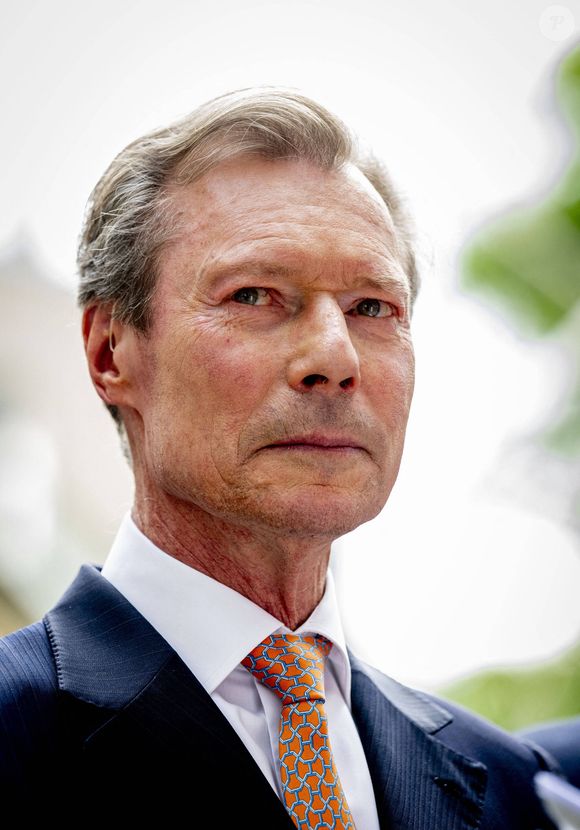 Le Grand-Duc Henri de Luxembourg, visite du couple grand-ducal à Esch-sur-Alzette dans le cadre des célébrations de la Fête nationale 2025 et du 25e anniversaire du règne du Grand-Duc Henri au Luxembourg.   ©Dana Press / Bestimage