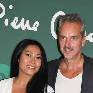 Anggun et son mari Christian Kretschmar - Photocall - Soirée exceptionnelle en l'honneur de Pierre Cardin à l'occasion des 70 ans de sa maison de couture et projection du film documentaire "House of Cardin" suivi d'un cocktail au théâtre du Châtelet à Paris, le 21 septembre 2020. © Coadic Guirec/Bestimage