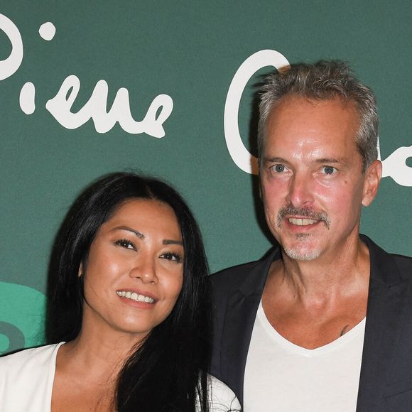 Anggun et son mari Christian Kretschmar - Photocall - Soirée exceptionnelle en l'honneur de Pierre Cardin à l'occasion des 70 ans de sa maison de couture et projection du film documentaire "House of Cardin" suivi d'un cocktail au théâtre du Châtelet à Paris, le 21 septembre 2020. © Coadic Guirec/Bestimage