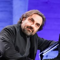 "Il pouvait se passer un truc" : Avant de rencontrer Stéphanie, André Manoukian a tout donné pour Chantal et ça a porté ses fruits