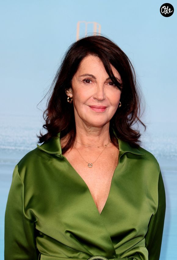Zabou Breitman lors de la soirée d'ouverture de la 7ème édition du festival Cineroman à Nice le 29 septembre 2025. 

© Dominique Jacovides - Bruno Bebert / Bestimage