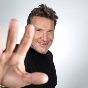 Depuis des années, il est l'un des visage emblématique du paysage audiovisuel français.

Exclusif - Benjamin Castaldi lors de l'enregistrement de l'émission "Chez Jordan de Luxe" à Paris 
© Cédric Perrin / Bestimage