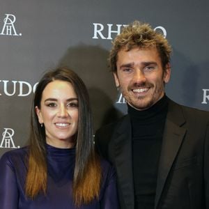 La fille d’Antoine Griezmann future star d’une autre discipline

Antoine Griezmann et sa femme  Erika Choperena - Le joueur A.Griezmann et son ami M.Llorente se lancent dans l'aventure de la restauration et ouvrent le Rhudo à Madrid. Europa Press / Bestimage