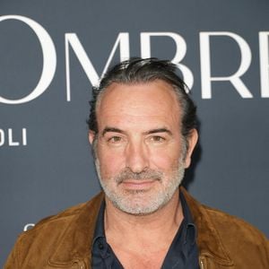 Jean Dujardin - Avant-première du film "Les rayons et les ombres au cinéma Pathé Wepler à Paris le 17 mars 2026. © Coadic Guirec/Bestimage