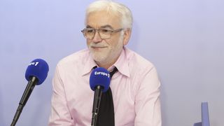 Pascal Praud : Imprévu dans son émission en plein direct sur Europe 1, l'équipe obligée de quitter le studio