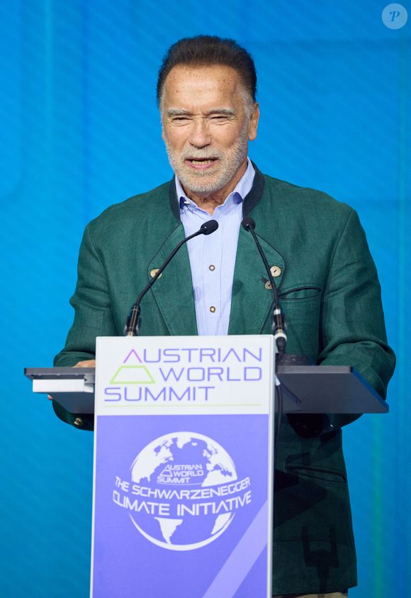 Arnold Schwarzenegger lors du 6ème Sommet Mondial Autrichien, à Vienne, le 20 juin 2024.