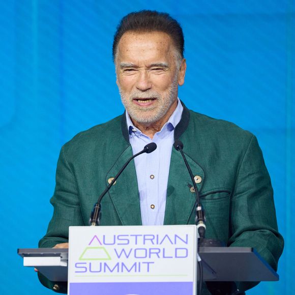 Arnold Schwarzenegger lors du 6ème Sommet Mondial Autrichien, à Vienne, le 20 juin 2024.