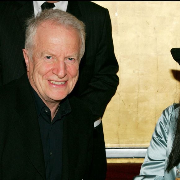 Exclusif - André Dussollier et Isabelle Adjani au dîner des nominés des César au Fouquet's en 2005.