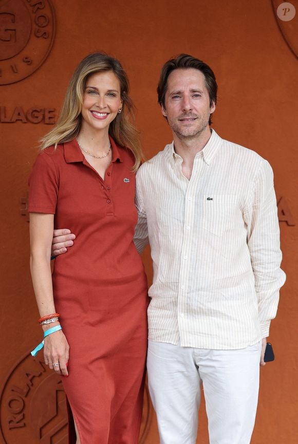 Ophélie Meunier et son mari Mathieu Vergne au village lors des Internationaux de France de Tennis de Roland Garros 2025. Paris, le 29 mai 2025. © Moreau/Jacovides/Bestimage