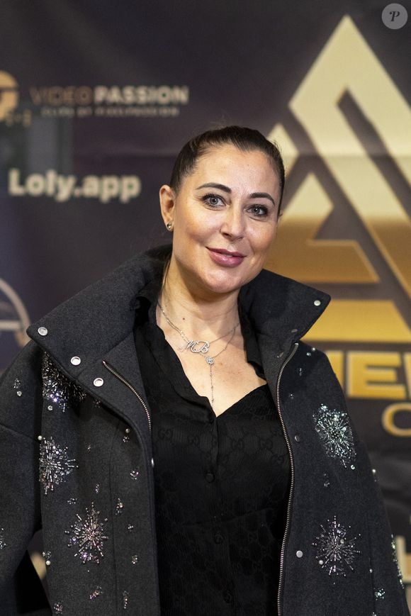 Info - Magali Berdah relaxée pour banqueroute et blanchiment - Exclusif - Magali Berdah - Première édition de l'Influence Fight Club opposant Sébastien Dubois, alias Seby Daddy à Illan Castronovo en Belgique le 26 octobre 2024. Le très attendu duel en cage entre Sébastien Dubois, alias SebyDaddy, et Illan Castronovo s'est soldé par une victoire de SebyDaddy par KO au second round qui remporte la somme de 1 million d'Euros. Après des mois de tensions et de provocations sur les réseaux sociaux, les deux anciens candidats de télé-réalité ont finalement réglé leurs comptes dans le cadre de l'Influence Fight Club, un événement de MMA spécialement organisé pour accueillir ce combat inédit entre influenceurs français. © Pierre Perusseau/Bestimage