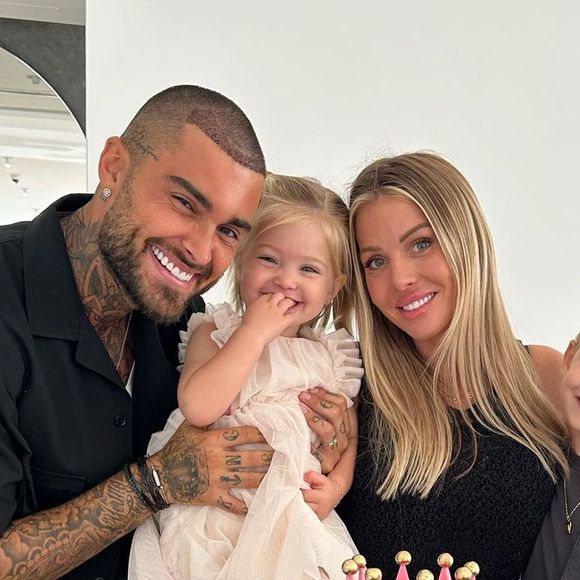 Jessica Thivenin, Thibault Garcia et leur fille Leewane sur Instagram.