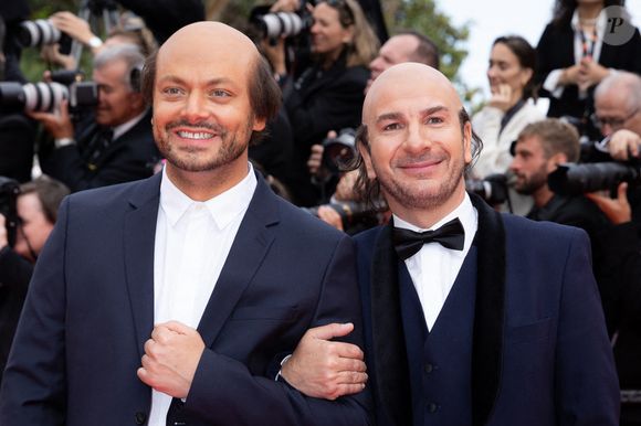 Kev Adams et Michaël Youn assistent au tapis rouge "Nouvelle Vague" lors du 78ème Festival de Cannes au Palais des Festivals le 17 mai 2025 à Cannes, France. Photo by Shootpix/ABACAPRESS.COM