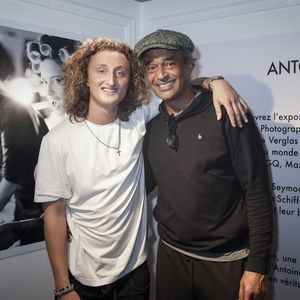 Joalukas Noah a fait quelques confidences au sujet de sa famille.

 Joalukas Noah et son père Yannick Noah - Isabelle Camus a organisé pour son ami photographe Antoine Verglas, le vernissage de l'exposition éphémère de ses photographies à la Galerie La Hune en partenariat avec YellowKorner. © Jack Tribeca/Bestimage