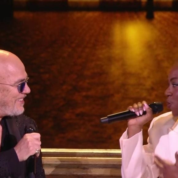 Elle souligne toutefois le très haut niveau des élèves encore en compétition.

Sarah est revenue sur son duo avec Pascal Obispo lors du dernier prime. Capture d'écran TF1