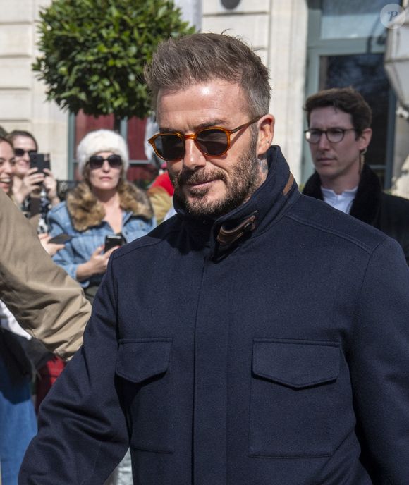 David Beckham - Les Beckham quittent leur hôtel La Réserve, à Paris, le 8 mars 2025.  GOFF INF / BESTIMAGE
