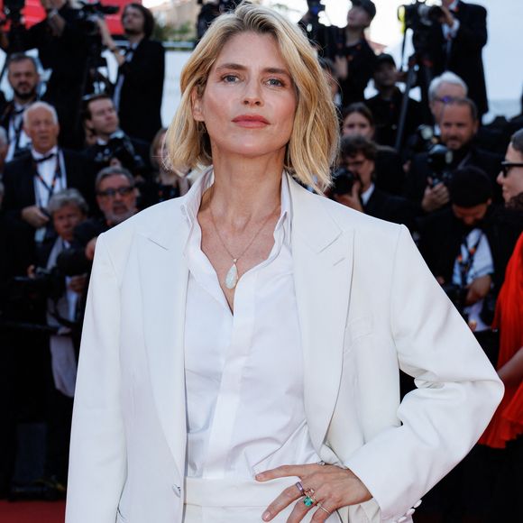 Alice Taglioni - Montée des marches du film " Histoires de la nuit " lors du 79ème Festival International du Film de Cannes, le 21 mai 2026. © Jacovides-Moreau / Bestimage