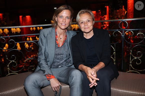 Exclusive - Anne Le Nen et Muriel Robin assistent au lancement du livre d'Anna Véronique El Baze " Le Dernier Bistro " organisé par Five Eyes Production au Buddha Bar à Paris, France, le 06 novembre 2024 à Paris, France. Photo by Jerome Dominé/ABACAPRESS.COM