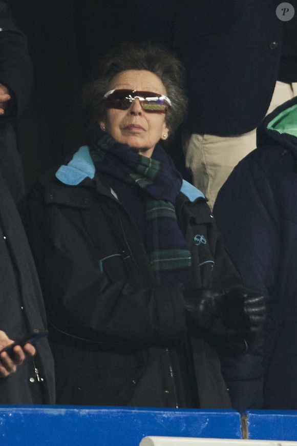 La princesse Anne en tribunes lors du match du Tournoi des Six Nations opposant la France à l'Écosse (35-16) au Stade de France à Saint-Denis, Seine Saint-Denis, France, le 15 mars 2025. © Christian Liewig/Bestimage
