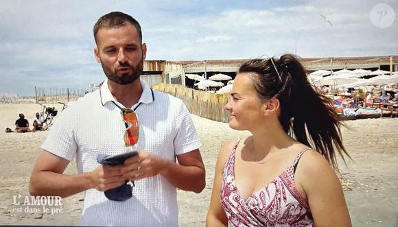 "Il m'a dit qu'il vivait des moments particuliers dans sa famille et que ce n'était pas le bon timing pour lui, qu'il ne s'était pas encore totalement remis de son burn out."

Célia et Clément dans L'amour est dans le pré sur M6