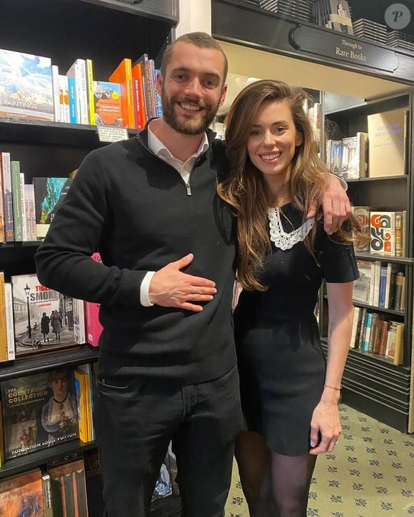 Louis Sarkozy avec sa femme Natali. Instagram @husicsarkozynatali