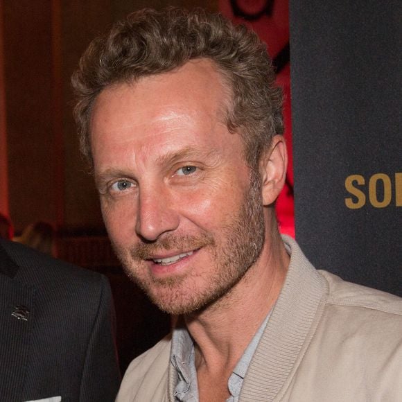 Le chanteur Sinclair à la soirée spéciale dégustation Champagne COMTE DELAVIE 'Toast for the planet' au Prince De Galles Hotel le 5 octobre 2017 à Paris, France. Photo by Nasser Berzane/ABACAPRESS.COM