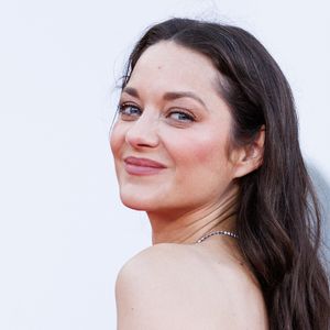 Marion Cotillard n'est pas la propriétaire de la nouvelle table d'Eduardo González.

Marion Cotillard au Festival de Venise, le 4 septembre 2026. Photo: Cinzia Camela. © Cinzia Camela/LPS via ZUMA Press / Wire
