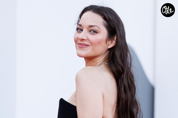Marion Cotillard n'est pas la propriétaire de la nouvelle table d'Eduardo González.

Marion Cotillard au Festival de Venise, le 4 septembre 2026. Photo: Cinzia Camela. © Cinzia Camela/LPS via ZUMA Press / Wire