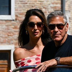 Venise, ITALIE George Clooney et Amal Clooney à Venise en septembre 2026. 

Photo : Backgrid UK/ Bestimage