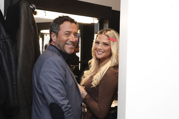 Exclusif - Bernard Montiel, Kelly Vedovelli, sur le plateau de de l’émission « TPMP » présentée par C.Hanouna et diffusée en direct sur C8, Paris, France, le 06 janvier 2025. © Jack Tribeca / Bestimage