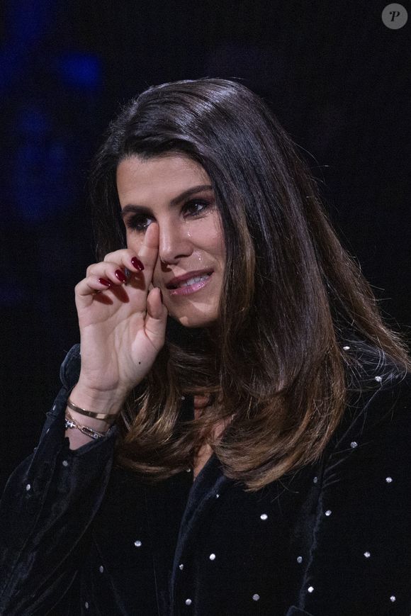 Exclusif - No Web - No Tabloids - Karine Ferri - Enregistrement de l'émission "La chanson secrète 13", présentée par N.Aliagas et diffusée le 29 décembre sur TF1
© Guillaume Gaffiot-Cyril Moreau / Bestimage