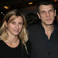 "Il est devenu fou" : Comment Sarah Poniatowski a sevré des écrans un de ses fils nés de sa romance avec Marc Lavoine