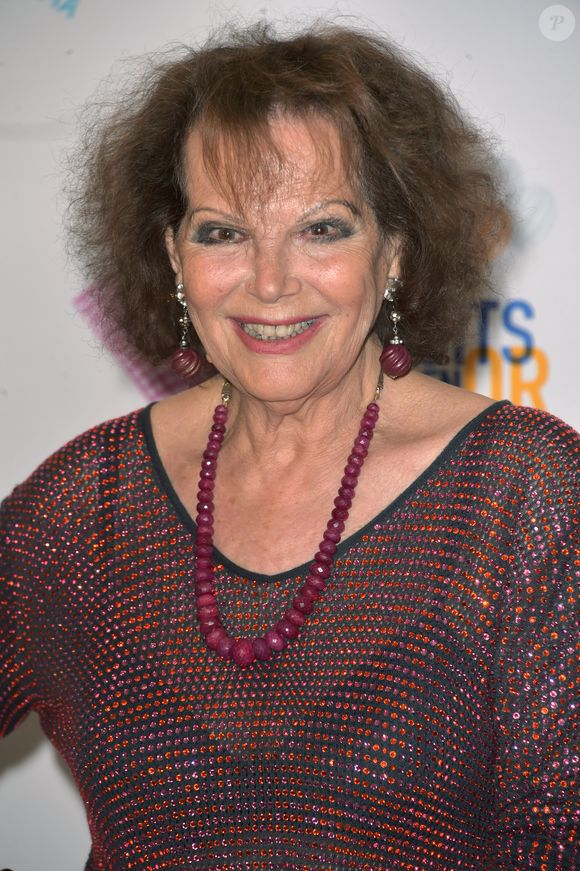 Claudia Cardinale au dîner du 6ème gala "Les Nuits en Or" de l'Académie des César à l'UNESCO à Paris, le 13 juin 2016. 

Photo : Giancarlo Gorassini / Bestimage