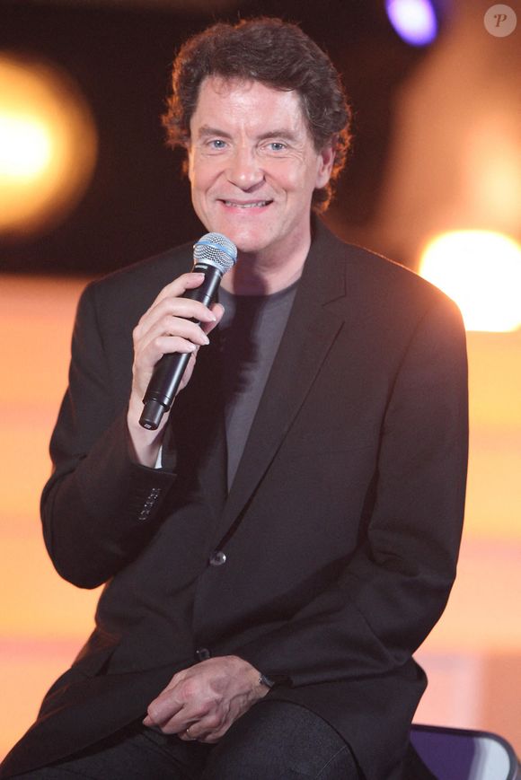 Francis Cabrel lors de l'enregistrement de 'Tenue de soirée' le 17 mai 2008 à Avignon, France. Photo Max Colin/ABACAPRESS.COM