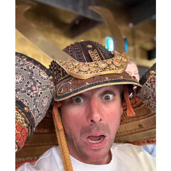 Julian Bugier, Instagram