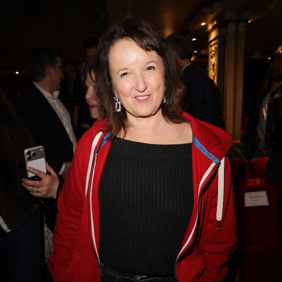 L'humoriste a avoué avoir subi une liposuccion corporelle durant la période du confinement.

Anne Roumanoff - Inauguration de la statue de cire de « Richard Orlinski » au musée Grévin à Paris le 12 mars 2026. © Coadic Guirec/Bestimage