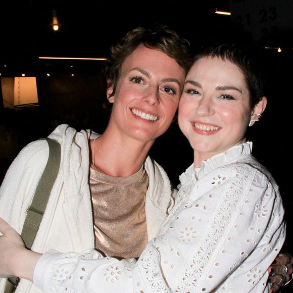 Un chien dont l’actrice Sara Mortensen parle comme du “meilleur compagnon du monde”

Sarah Mortensen et Émilie Dequenne au photocall de l'équipe du film "Survivre" au cinéma UGC Ciné Cité Bercy à Paris le 18 juin 2024.

© Philippe Baldini / Bestimage