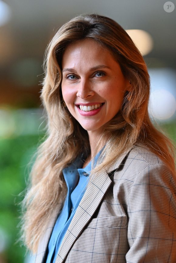 Ophelie Meunier pose au Village pendant les Internationaux de France à Roland Garros le 03 juin 2025 à Paris, France. Photo by ABACAPRESS.COM