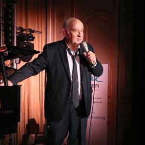 Exclusif - Concert de Michel Jonasz (offert pour "Vaincre le cancer") - Soirée de Gala de l’Association "Vaincre le cancer" au Cercle de l'Union Interalliée à Paris, France, le 12 Novembre 2023.  © Bertrand Rindoff / Bestimage