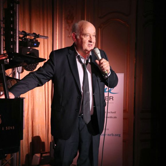 Exclusif - Concert de Michel Jonasz (offert pour "Vaincre le cancer") - Soirée de Gala de l’Association "Vaincre le cancer" au Cercle de l'Union Interalliée à Paris, France, le 12 Novembre 2023.  © Bertrand Rindoff / Bestimage