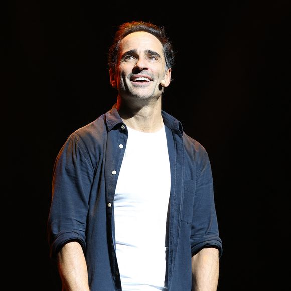 Exclusif - Florent Peyre "Nature" au théâtre Mogador à Paris, le 4 décembre 2023. 

Photo : Coadic Guirec / Bestimage