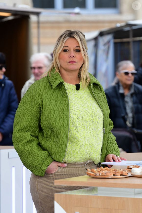 Flavie Flament tourne sa nouvelle émission "Flavie en France" (France 3), avec le retour du jeu "Le Schmilblic", à Vienne (Isère), le 24 octobre 2025. La diffusion est prévue du 17 au 21 novembre 2025.
© Romain Doucelin / Bestimage