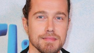 Julien Doré, papa comblé : lui qui ne pensait pas avoir d'enfant, "c'était pas un objectif", voit aujourd'hui son fils bouleverser sa vie