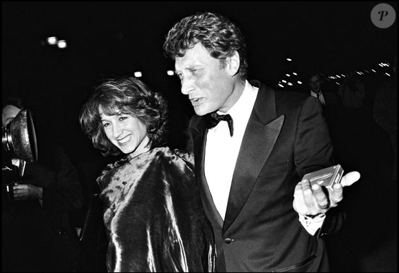 Les stars avaient élu domicile dans un magnifique hameau situé dans la Creuse. 

Archives - Johnny Hallyday et Nathalie Baye au "Gala Meryl Streep" à Paris. RINDOFF-PATERSON / BESTIMAGE
