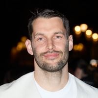 Simon Porte Jacquemus : Sa prestigieuse adresse parisienne bouclée par les pompiers à seulement quelques jours de son défilé événement