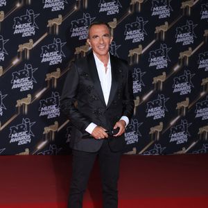 Il a tenu à lui rendre un bel hommage
Nikos Aliagas - Photocall de la 26ème édition des NRJ Music Awards au palais des festivals de Cannes, France, le 1er novembre 2024. © Guignebourg-Bebert/Bestimage