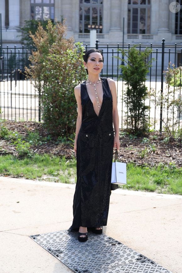 Christine Alexandra Chiu - Les célébrités arrivent au défilé Chanel Collection Haute Couture Automne/Hiver 2025-2026 lors de la Fashion Week de Paris (PFW), le 8 juillet 2025. 
© Denis Guignebourg / Bestimage