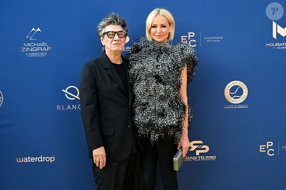 Marc Lavoine et Adriana Karembeu - 11ème édition du Gala de charité de Patrick Mouratoglou à la Mouratoglou Academy & Resort à Biot le 21 juin 2025. Ce gala de prestige réunit chaque année les grandes figures du sport, du divertissement et de nombreux donateurs, mobilisés pour soutenir les jeunes talents du tennis mondial. © Bruno Bebert/Bestimage