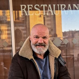 Philippe Etchebest sur le tournage de l'émission "Cauchemar en Cuisine" à Agen, le 20 février 2023.