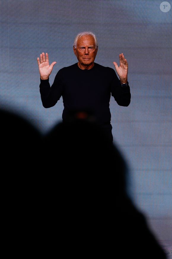 Le styliste Giorgio Armani - Défilé de mode printemps-été 2024 "Giorgio Armani" lors de la fashion week de Milan. Le 24 septembre 2023