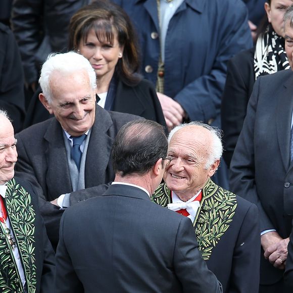 Le président de la République, François Hollande, Anne Sinclair et Pierre Nora - Hommage national à Alain Decaux à l'Hôtel national des Invalides à Paris, le 4 avril 2016. 
© Cyril Moreau/Bestimage